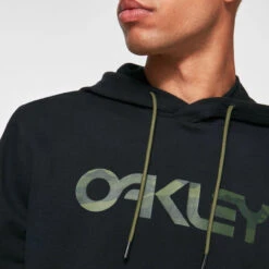 Oakley B1B Pull Over Hoodie 2.0 FOA402599 17 Oakley B1B Pull Over Hoodie 2.0 FOA402599 -Vanguard Uniforms oakley b1b pull over hoodie 2.0 foa402599 foa402599 42958.1647006493